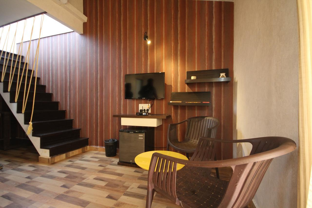 Nature Leap Resort 伊加特普里 外观 照片