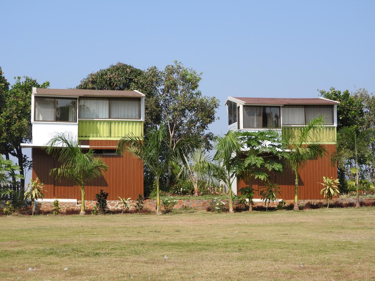 Nature Leap Resort 伊加特普里 外观 照片
